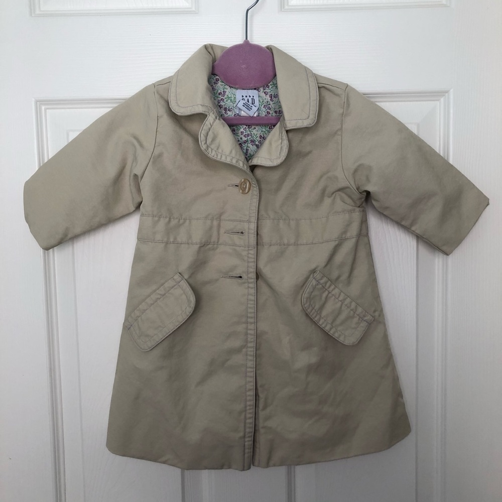 Baby Gap girls’ trench coat